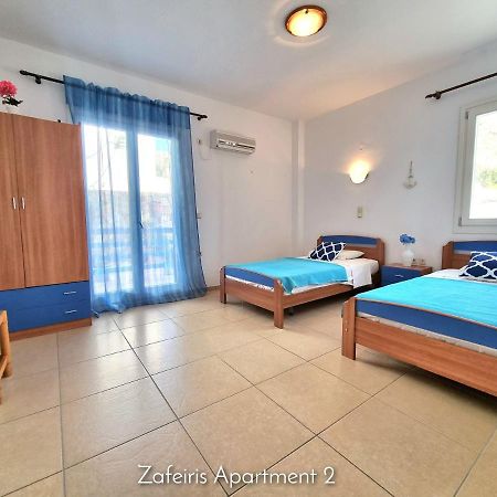 Zafeiris Apartments Livadia  Bagian luar foto
