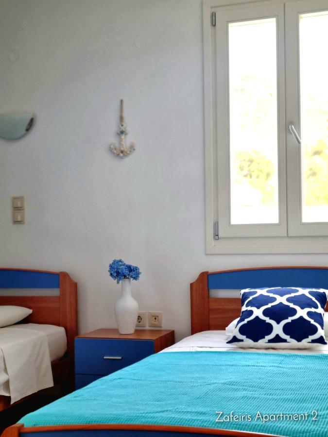 Zafeiris Apartments Livadia  Bagian luar foto