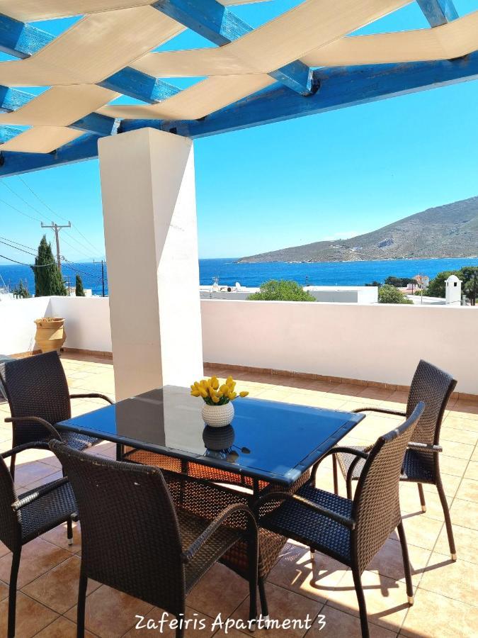 Zafeiris Apartments Livadia  Bagian luar foto