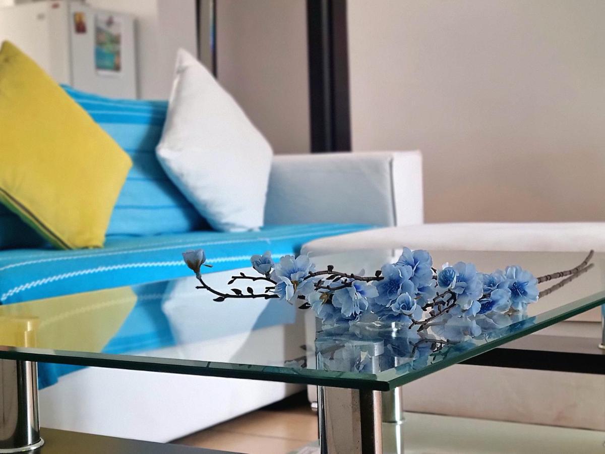 Zafeiris Apartments Livadia  Bagian luar foto
