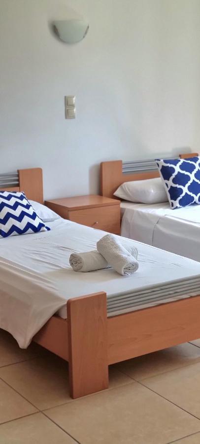 Zafeiris Apartments Livadia  Ruang foto